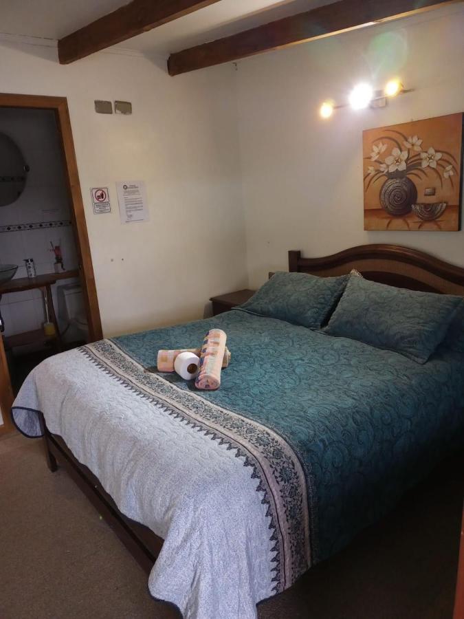 Hostal Valentino Villarrica Esterno foto
