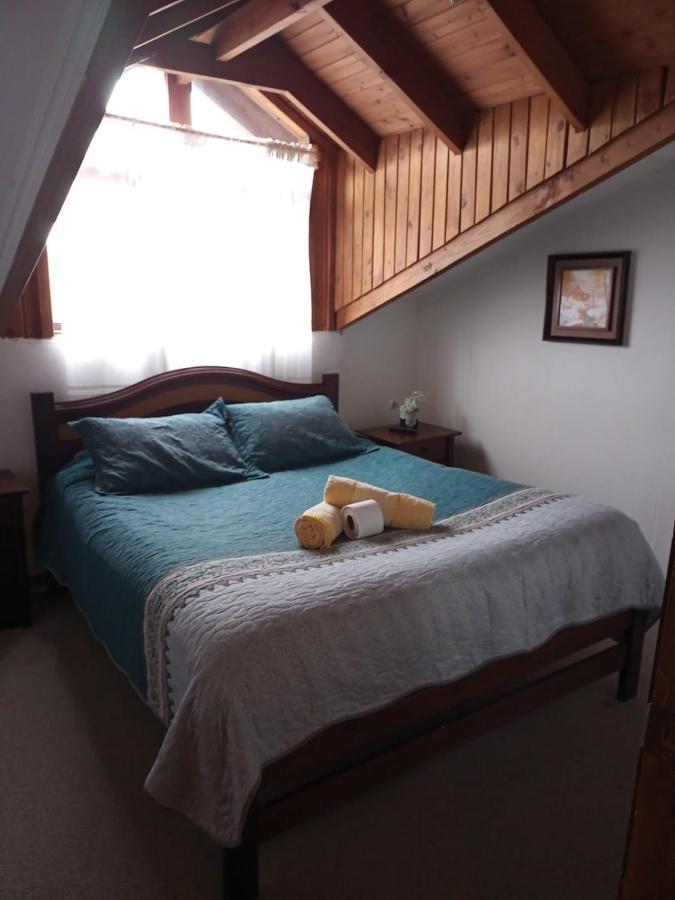 Hostal Valentino Villarrica Esterno foto