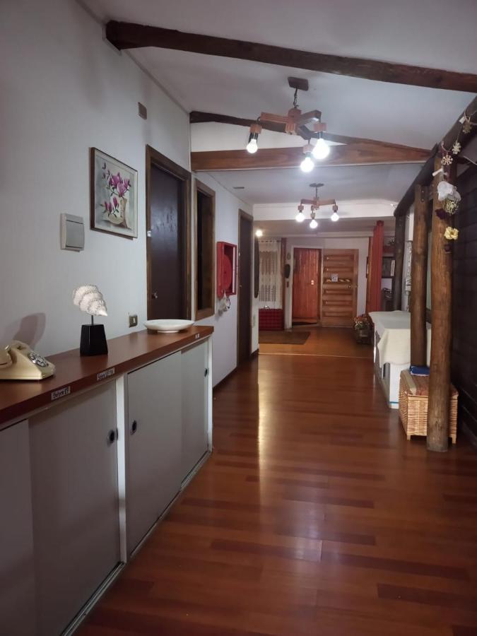 Hostal Valentino Villarrica Esterno foto