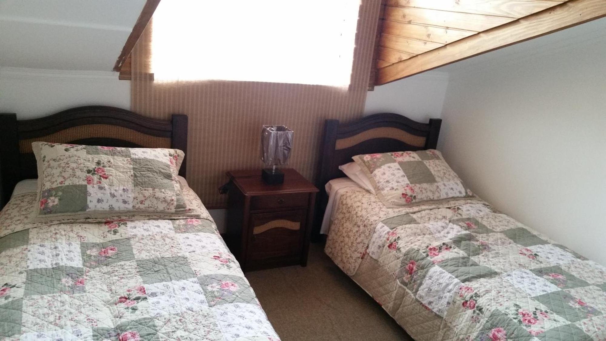 Hostal Valentino Villarrica Esterno foto
